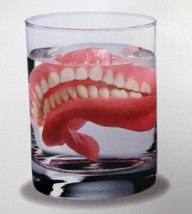 Denture Picture taken from propagandica.wordpress.com/2008/12/